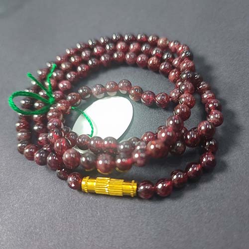Garnet 4mm Mala